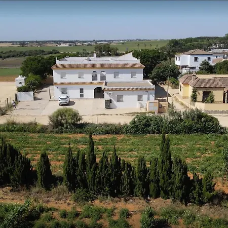 Rural Al'mare بيت ضيافة 3*